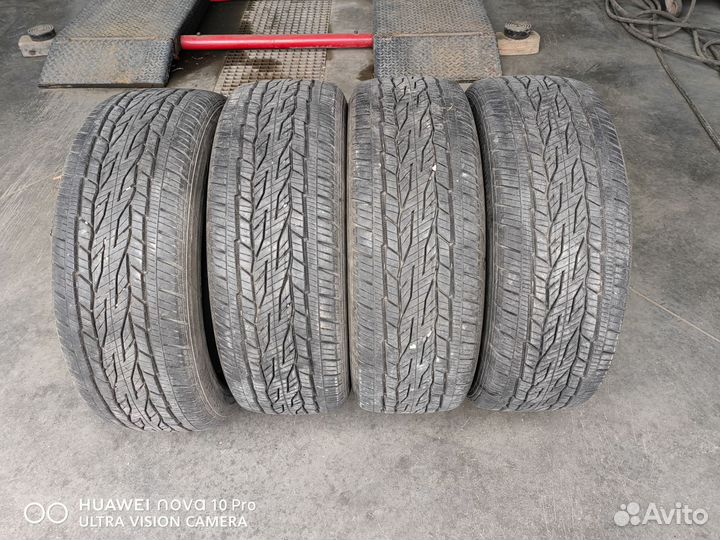 Continental ContiCrossContact LX2 215/50 R17 91H