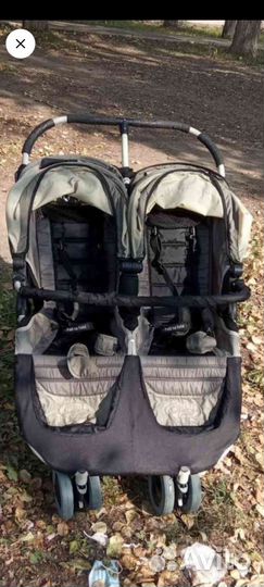 Коляска для двойни, погодок