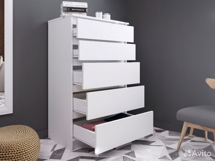 Высокий белый Комод с 5 ящиками в спальню, коридор