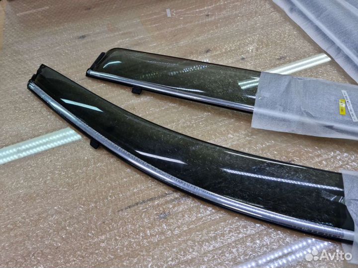 Дефлекторы FreshWind для Volkswagen Touareg 2011