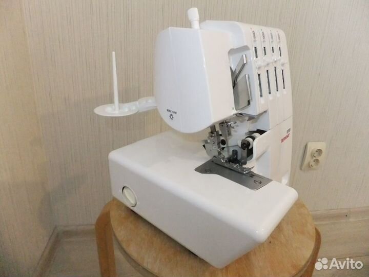 Оверлок Bernina 870D
