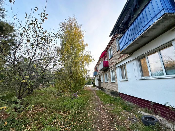 3-к. квартира, 40 м², 2/2 эт.