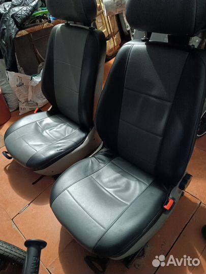 Передние сиденья LADA kalina 1