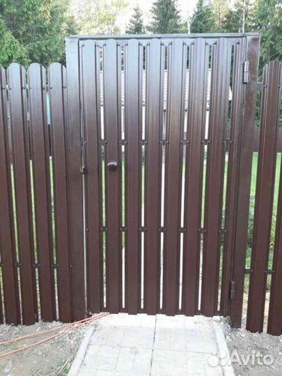 Евроштакетник забор металлический