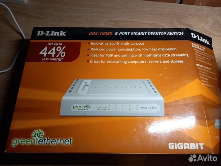 Коммутатор D-Link DGS-1005D/GE