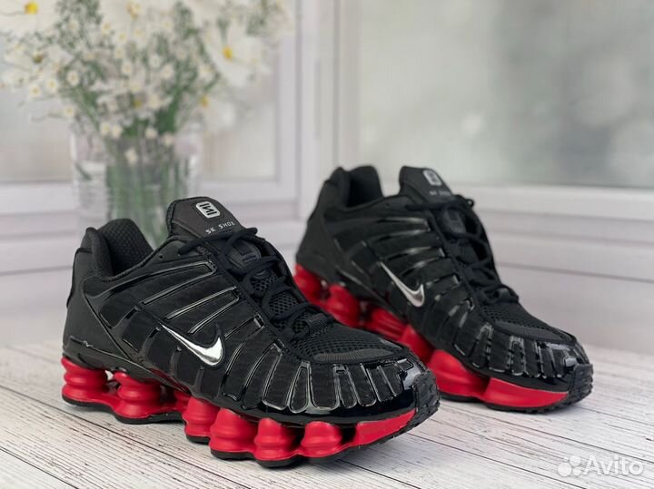 Кроссовки Nike shox