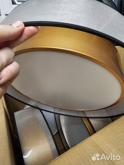 Люстра потолочная новая