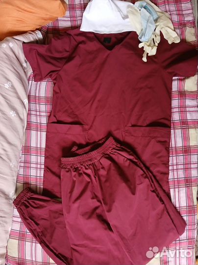 Медицинский хирургический костюм