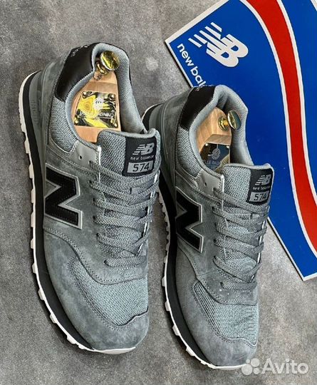 Кроссовки New Balance великан