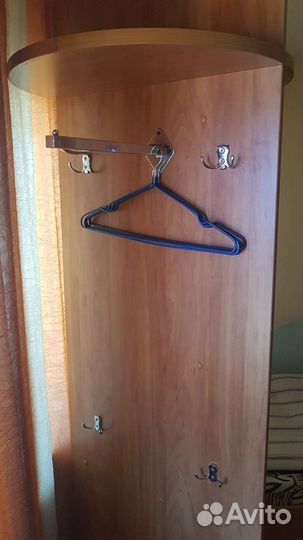 Вешалка-зеркало