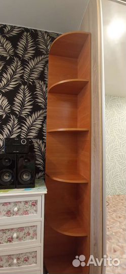 Полка угловая