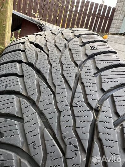 Kumho WinterCraft SUV Ice WS51 225/65 R17