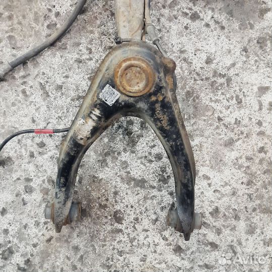 Кулак поворотный цапфа Honda CR-V 1996-2002