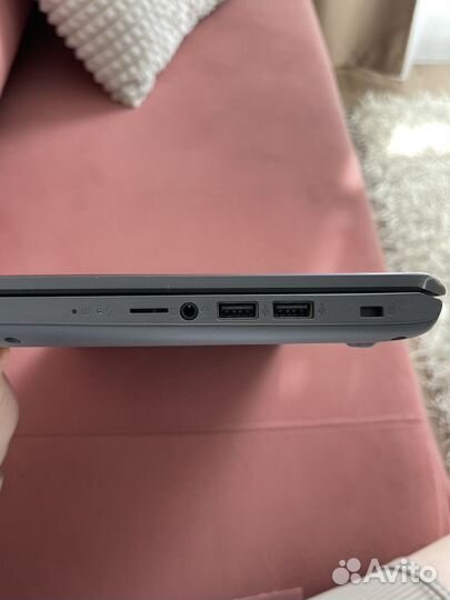 Asus ноутбук r521f