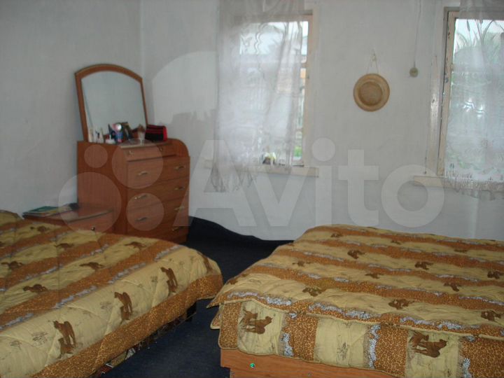 Дом 32 м² на участке 17 сот.