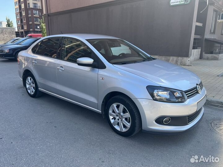 Volkswagen Polo 1.6 AT, 2012, 140 000 км