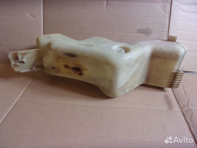 Бмв 5 Е34, 87-95г., бачок стеклоомывателя