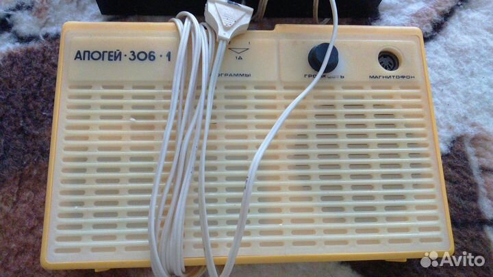 Радиоприемник Апогей, громкоговор Эфир-312
