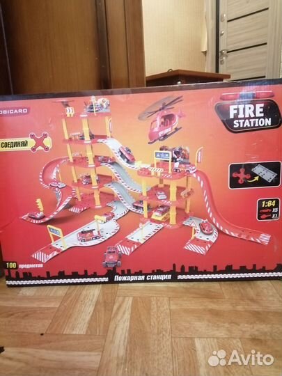 Большая парковка для машинок