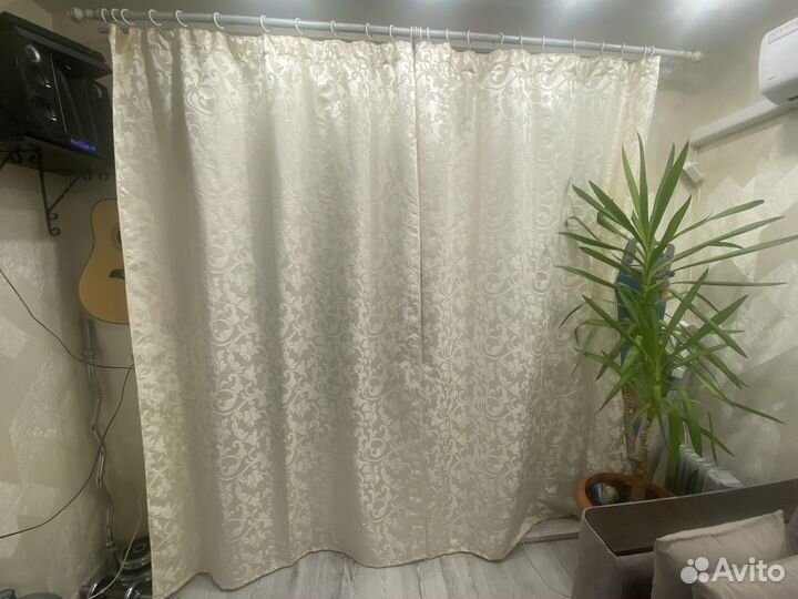 Карниз и шторы