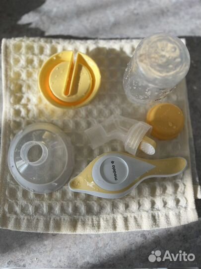 Молокоотсос medela ручной