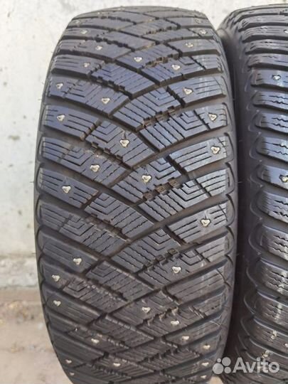 Goodyear Ultragrip Ice Arctic 205/55 R16 94T