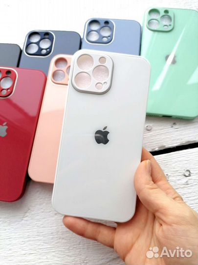 Чехлы на iPhone 13 Pro Max