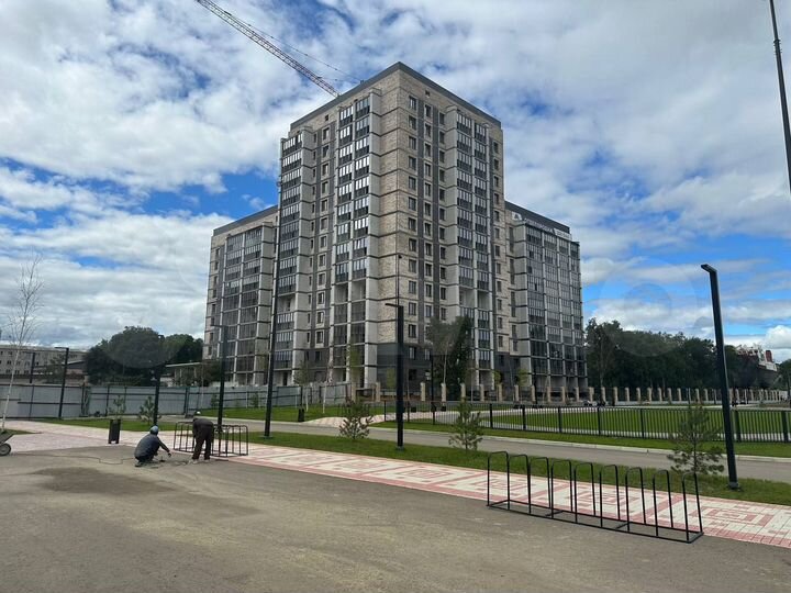 3-к. квартира, 77,3 м², 2/14 эт.