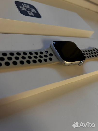 Apple watch se 2 44 mm