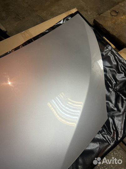 Капот ractis 120