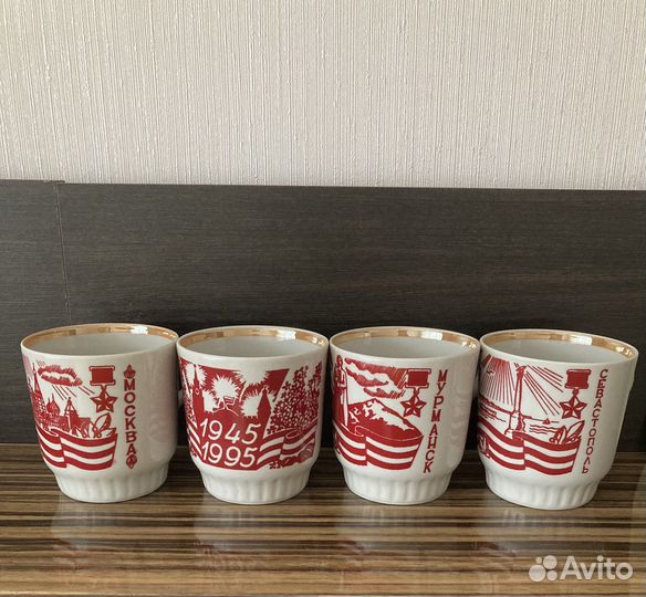 Кружка, Красный фарфорист, Чудово