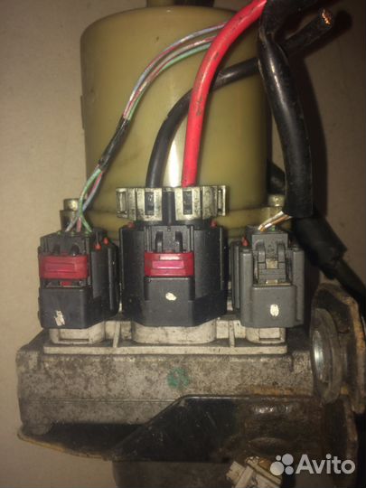 Насос электроусилителя руля Mazda 3 (BK)