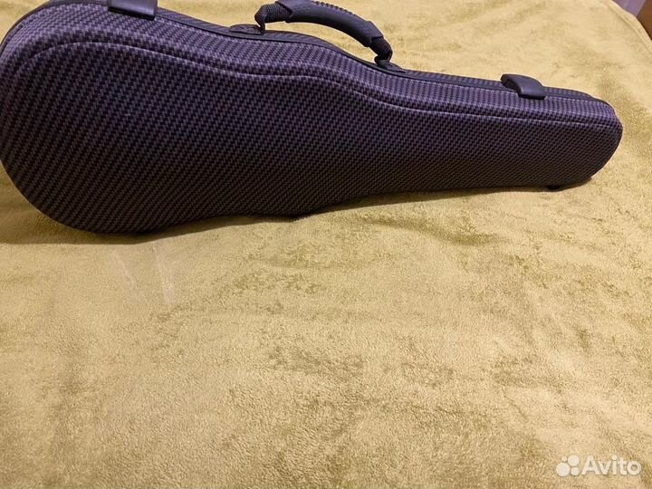 Футляр для скрипки 4/4 карбоновый