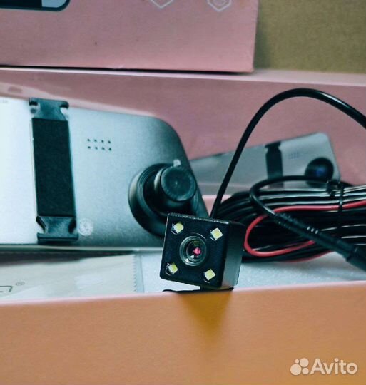 Видеорегистратор зеркало с камерой заднего вида