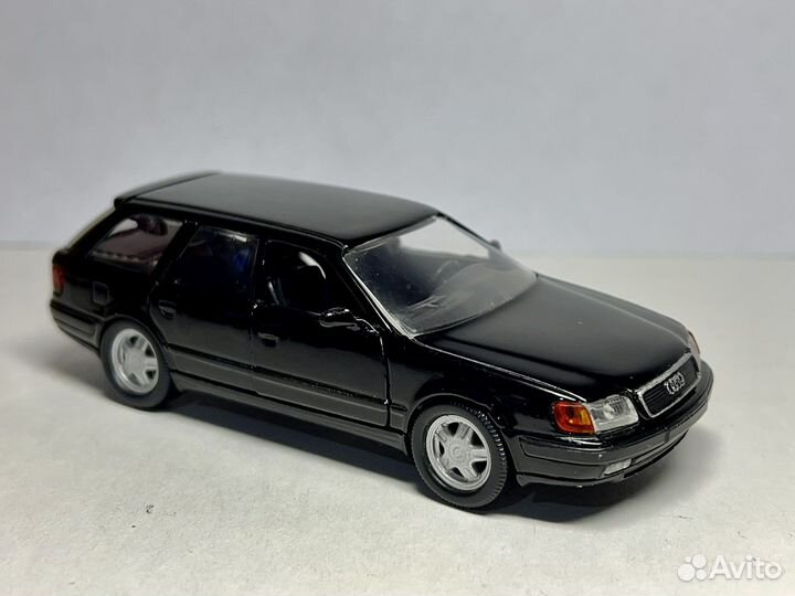 Модель Audi 100 Avant