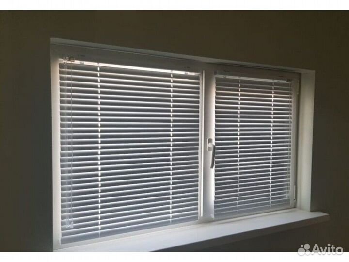 Горизонтальные жалюзи X566