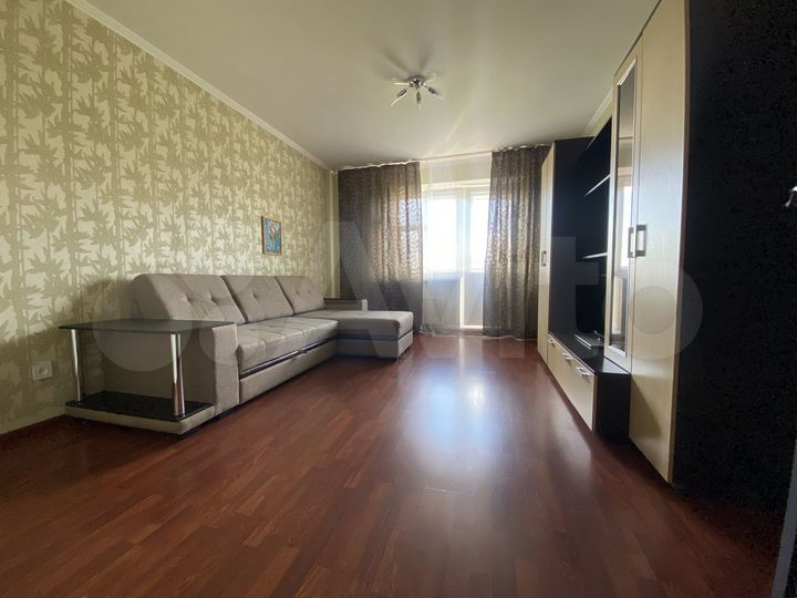 1-к. квартира, 42 м², 5/10 эт.