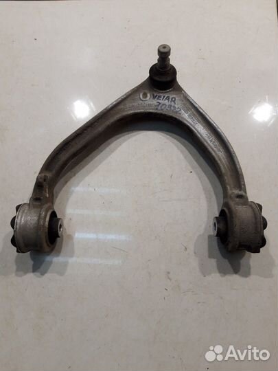Рычаг подвески передний левый(верхний)