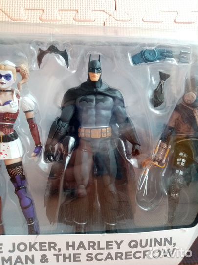 Фигурки DC Collectibles Batman Arkham Asylum