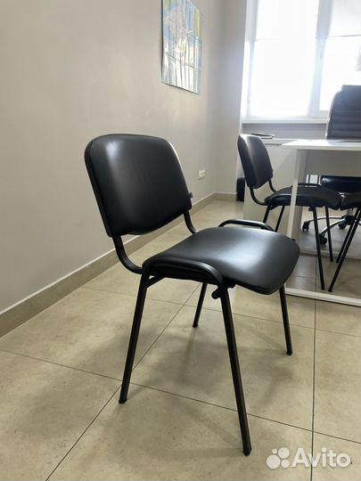 Стул офисный