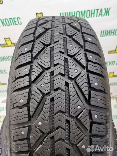 Kormoran Stud 2 215/55 R17