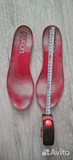 Футбольные бутсы new balance