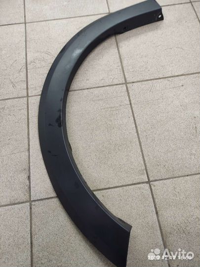 Расширители арок на logan