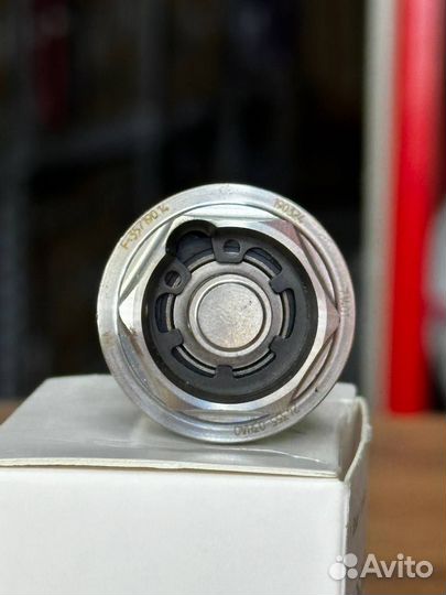 Центральный клапан Vanos BMW 11368617694