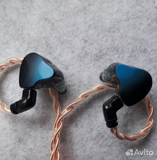 Kiwi Ears Dolce наушники iem