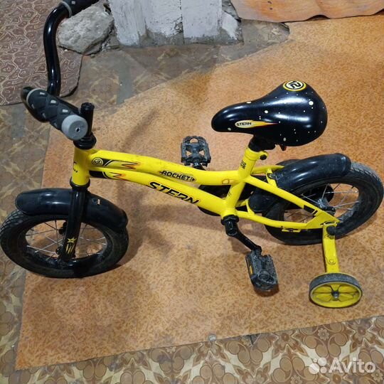 Детский трехколесный велосипед бу