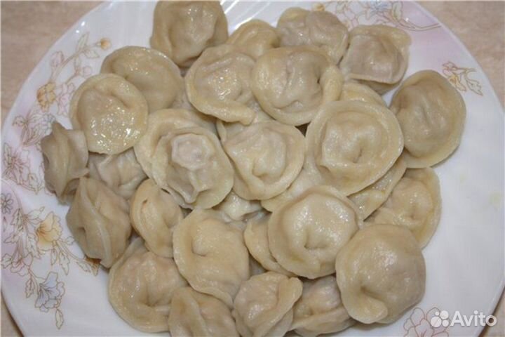 Пельмени и вареники домашние, ручной лепки