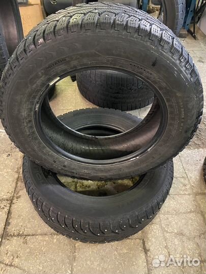 Nokian Tyres Hakkapeliitta 5 SUV 225/65 R17