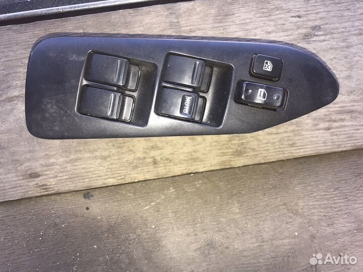 Вставки торпедо JZS151