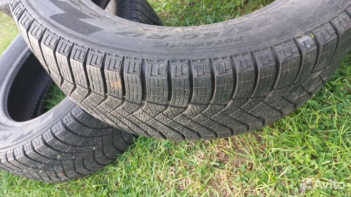 Pirelli Ice Zero FR 225/60 R17